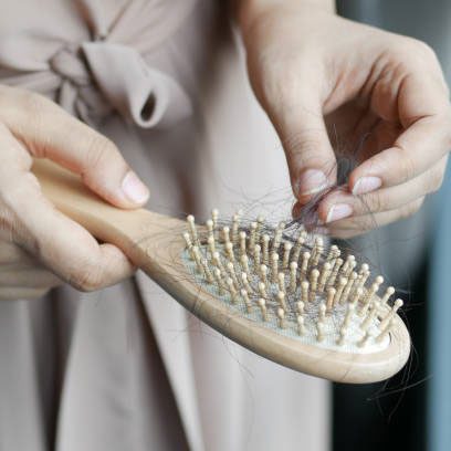 تخریب مو با 10 عادت روزانه مخرب که درباره آن نمی دانید