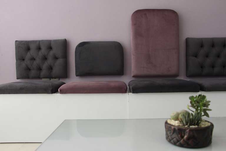 لابی کلینیک پرنیان مشهد - لابی کلینیک زیبایی - سالن انتظار کلینیک پوست در مشهد