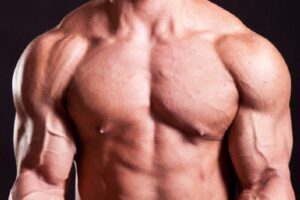 بزرگی سینه در بدنسازی